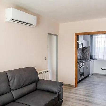 Appartamento Awesome In With Wifi And 1 Bedrooms *