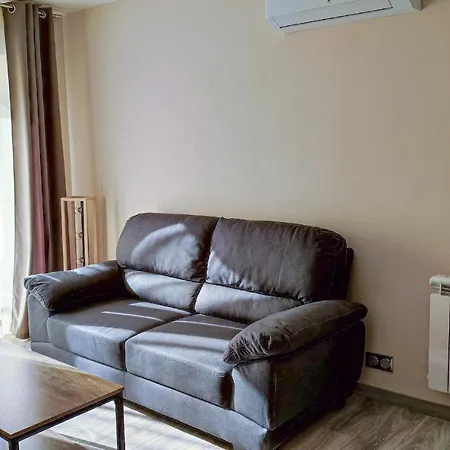 Appartamento Awesome In With Wifi And 1 Bedrooms Manosque